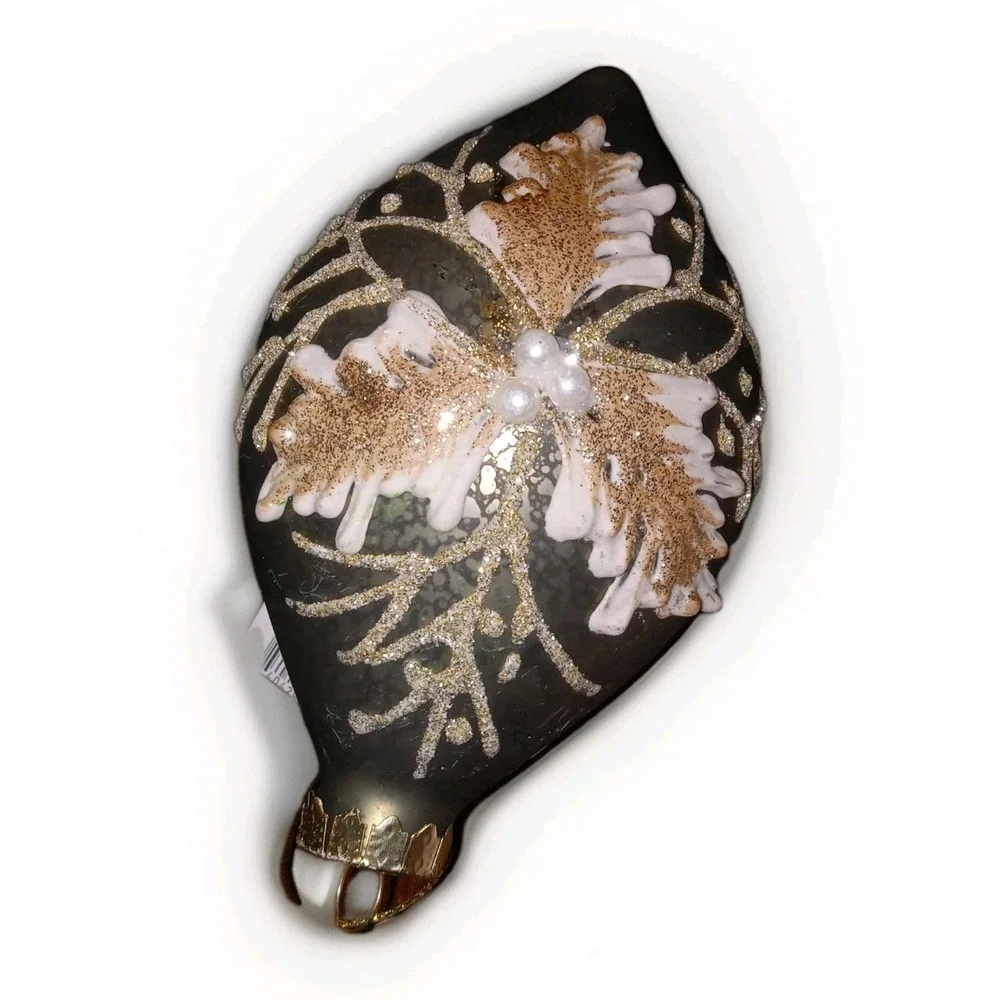 New Christmas Ornament‎ Glass Silver Antiqued Ivory Poinsettia 5.5 in